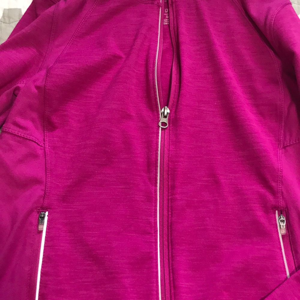 ZIP-UP - Picture 5 of 8